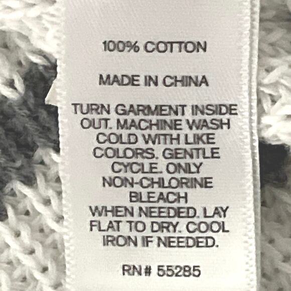 Express Striped Sweater Womens Size S Ivory Gray Vneck Preppy Casual Office - Picture 13 of 14